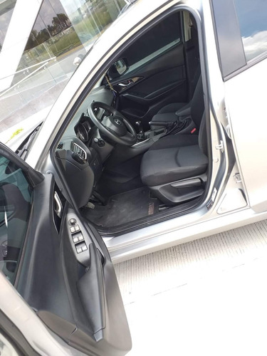 Imagen 10 de 15 de Mazda 3 2016 2.0 I Sedan Mt