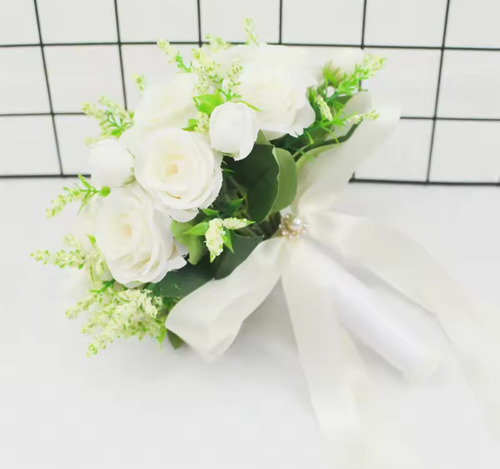 Ramo De Novia Flores Artificiales Rosas Hermosas Para Boda Blanco