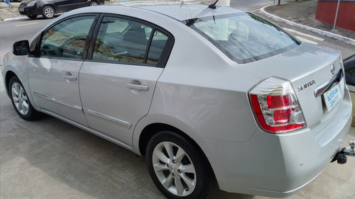 Nissan Sentra 2010 2.0 S Flex Aut. 4p