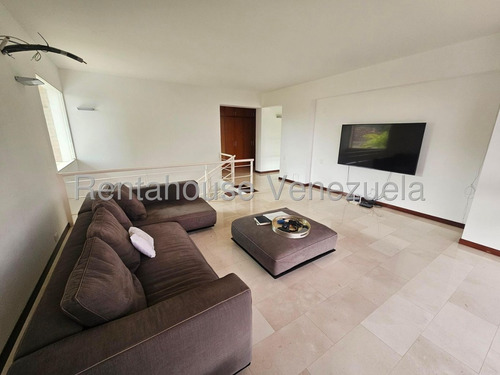 Dc Casa En Alquiler En Alto Hatillo 25-7287 Yf