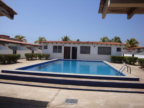 Imagen 8 de 10 de Sky Group Vende Casa Vacacional En Chichiriviche