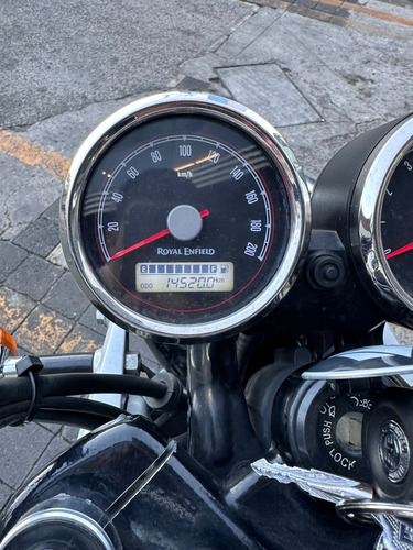 Interceptor 650 Con Escapes S&s