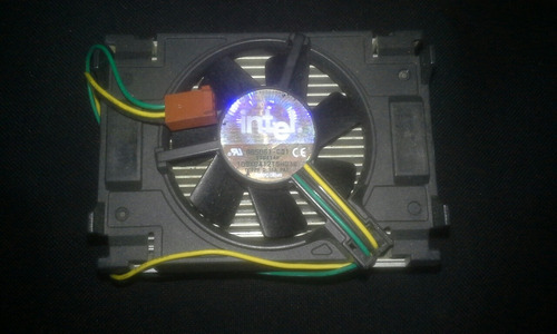 Fan Cooler Intel Para Procesador Con Disipador De Calor