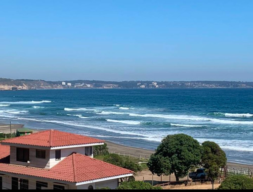 Estupenda Vista Despejada Frente A Playa Aguas Blancas
