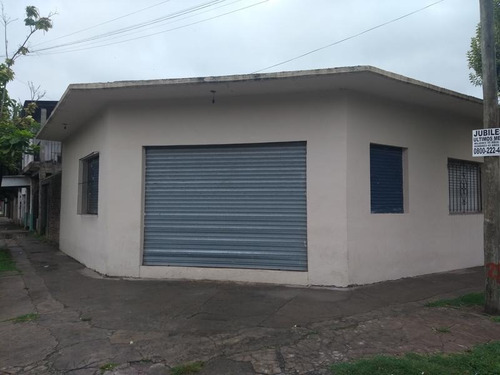 Imagen 2 de 9 de Casa - Barrio Parque Leloir