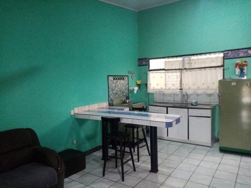 Imagen 9 de 12 de Apartamento Amueblado, Cerca Del Aeropuerto