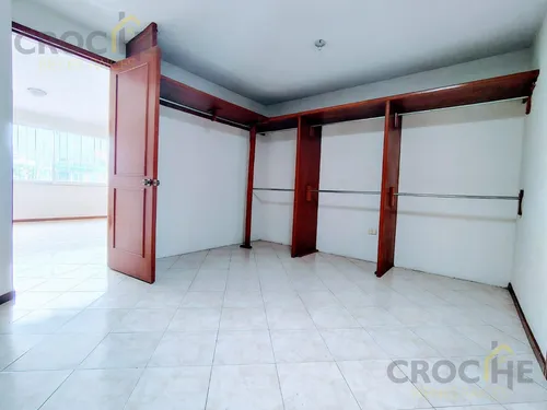 Casa En Venta En Jardines De Las Animas