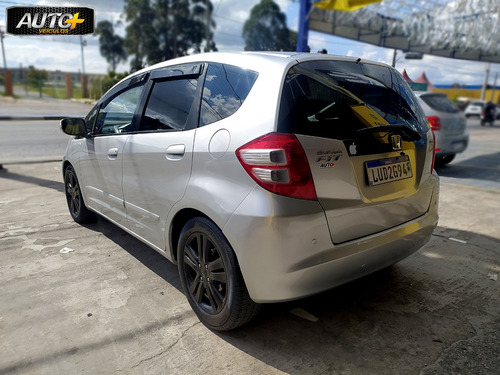 Imagem 3 de 8 de Fit 1.5 16v 4p Exl Flex Automático