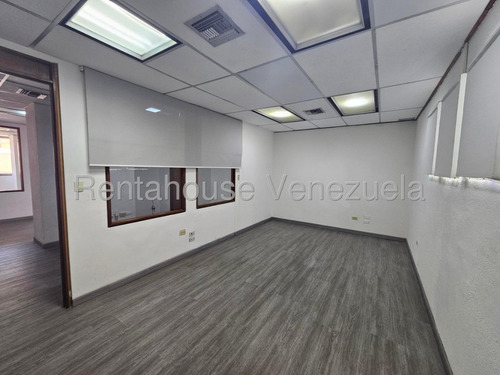 Alquiler De Esplendida Oficina En Campo Alegre / Gc
