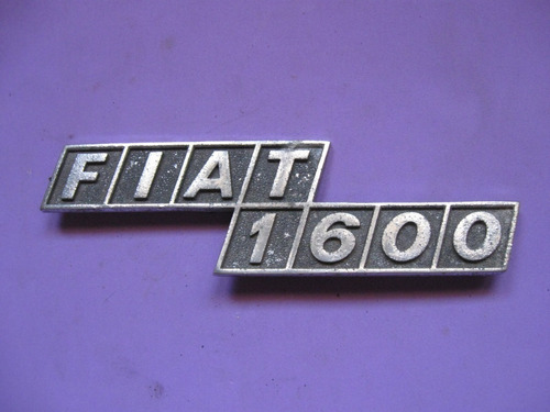 Insignia De Fiat 1600