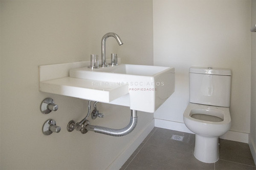 Imagen 5 de 8 de Espectacular Apartamento A Estrenar
