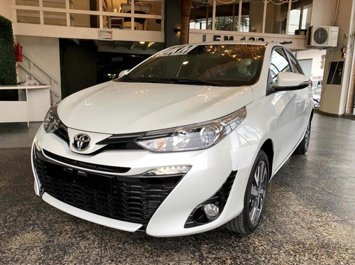 Toyota Yaris Xls Pack Cvt 5ptas 2021 Full-full , Anticipo $