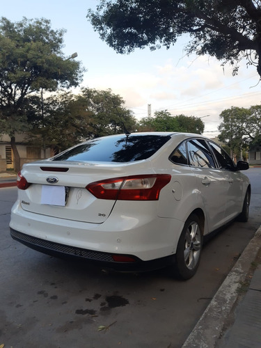 Ford Focus III 2.0 Sedan Se Plus Mt