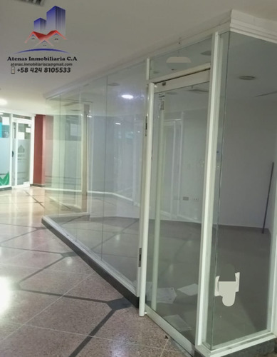 Imagen 4 de 12 de Atenas Inmobiliaria C.a. Vende Local Comercial, Cc Ciudad Puente Real, (nva Barcelona), 12,35 Mts2.