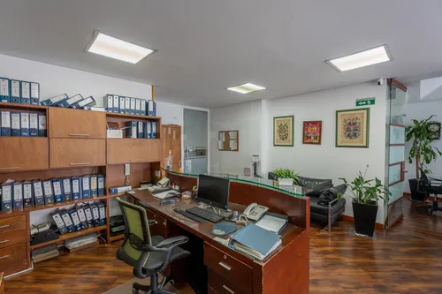 Oficina En Arriendo En La Castellana. Cod A1038737