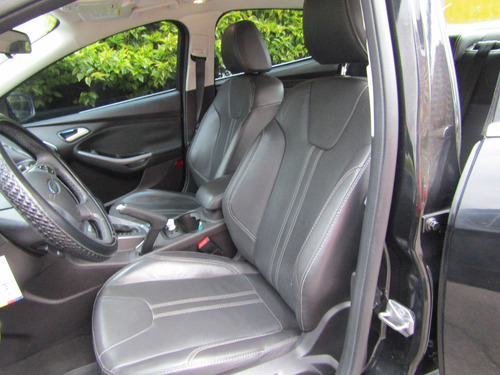 Ford Focus 2.0 Titanium At
