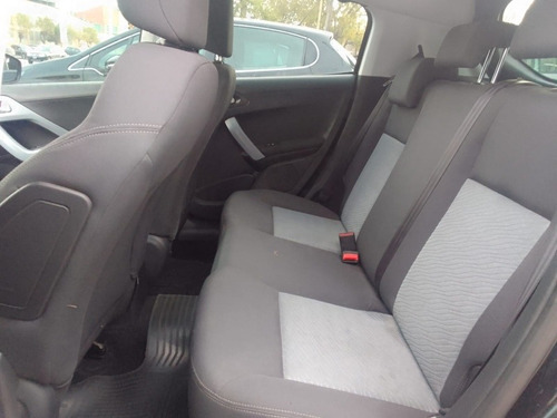 Imagen 11 de 15 de Peugeot 208 Allure 1.5