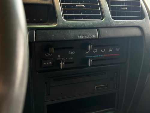 Toyota Hilux SW4 3.0 4X4 8V TURBO DIESEL 4P MANUAL