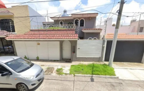 Venta De Casa En Zapopan Col Eucalipto Vallarta O/+