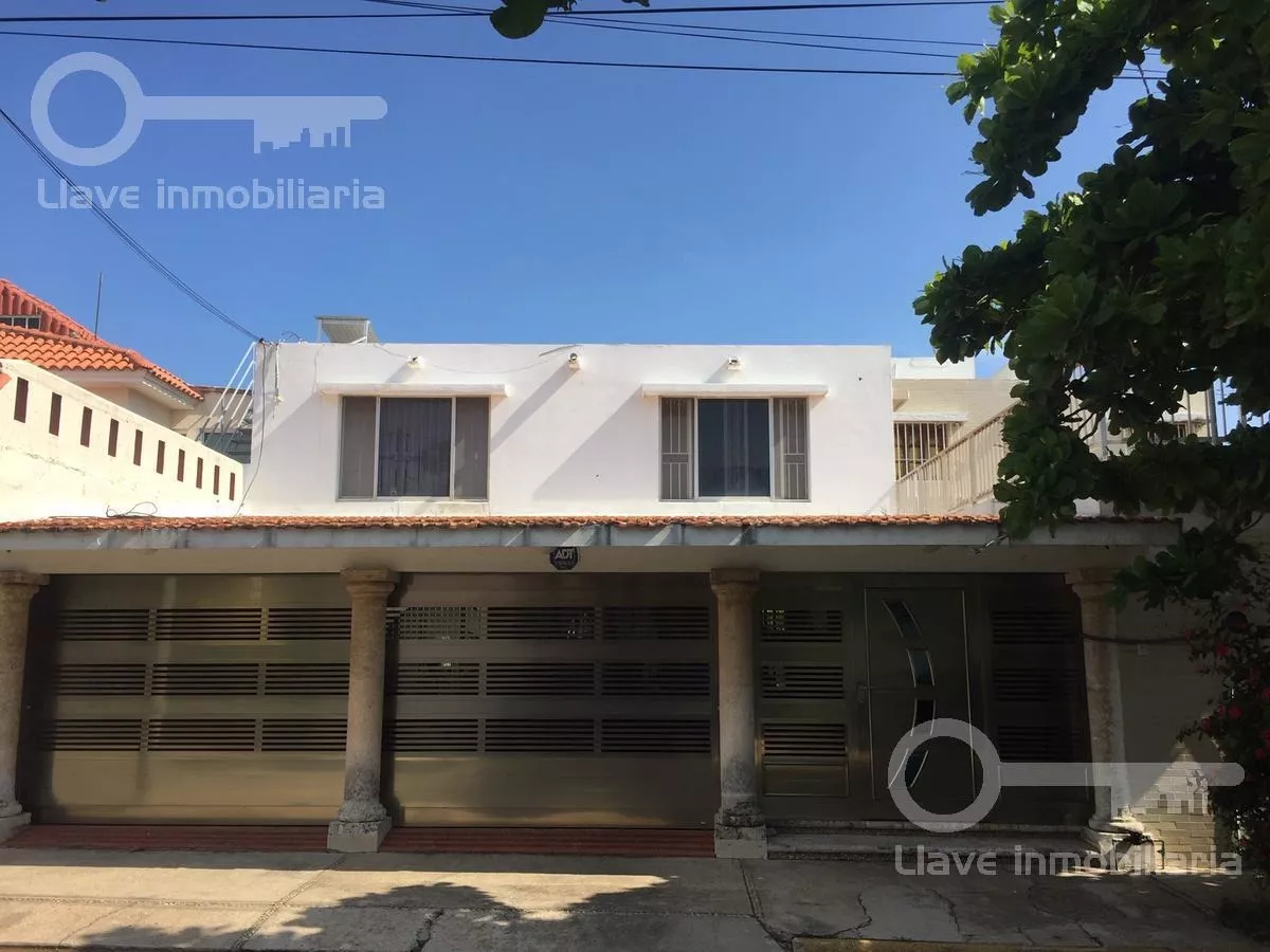 Casa En Venta, Veracruz, Col. Petrolera