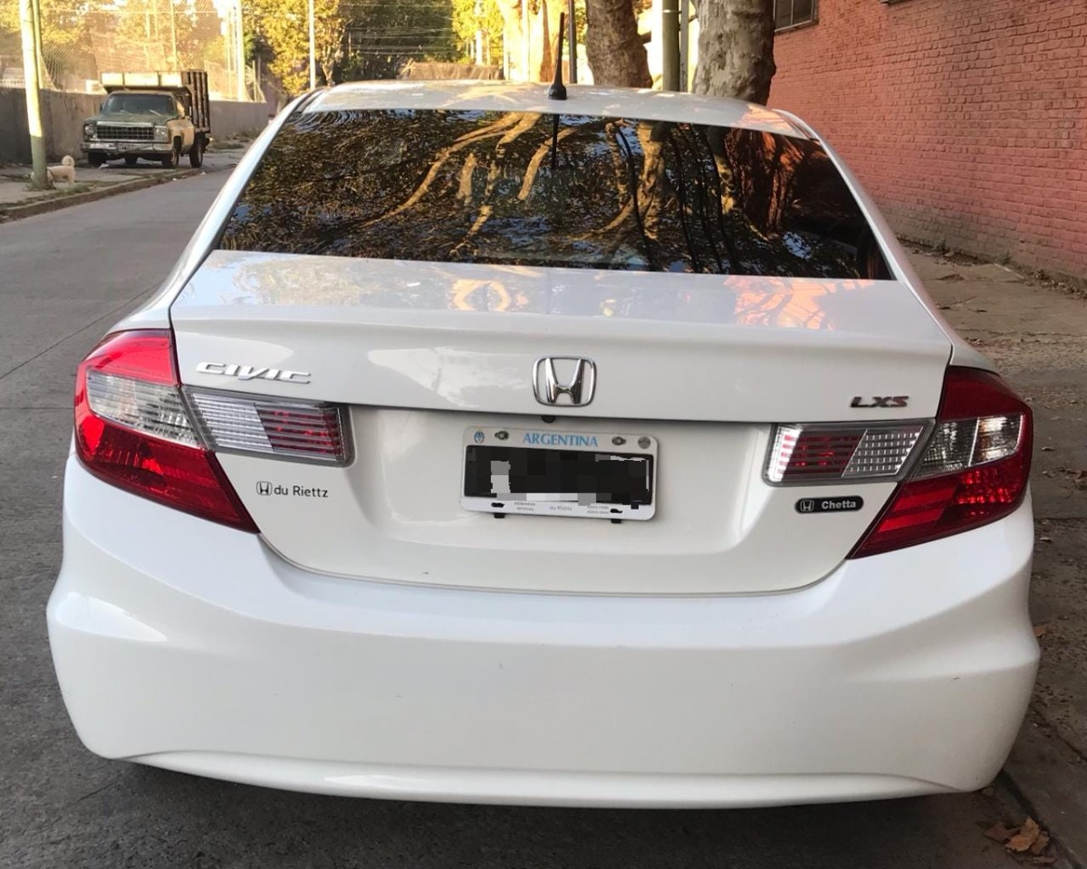 Honda Civic 1.8 Lxs At 140cv