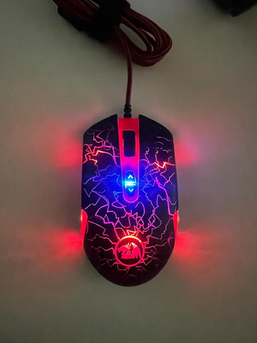 Mouse Gamer Redragon Lavawolf M701 3500dpi Luminoso Led Negro (Usado)