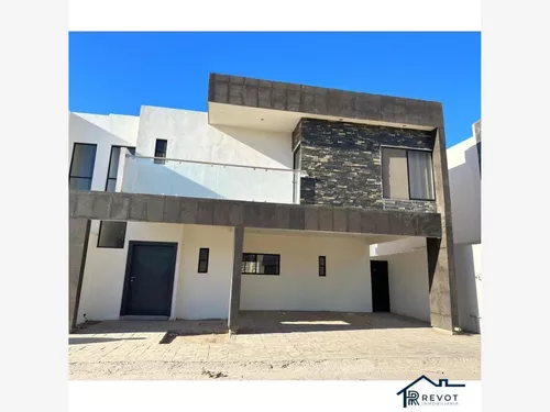 Casas en Venta en Los Arrayanes, Gómez Palacio, inmobiliaria | Metros  Cúbicos