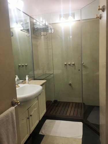 Imagen 8 de 16 de Apartamento En Venta De 3 Dormitorios C/ Cochera En Playa Brava