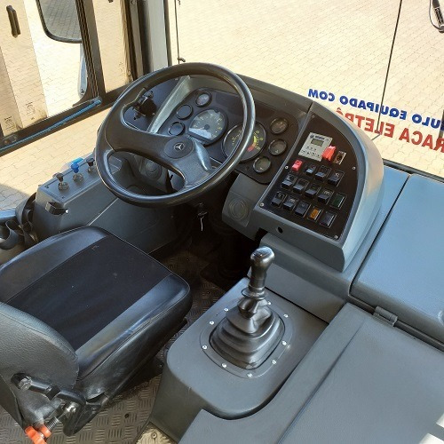Ônibus Mercedes Benz 1722 Caio Apache Vip