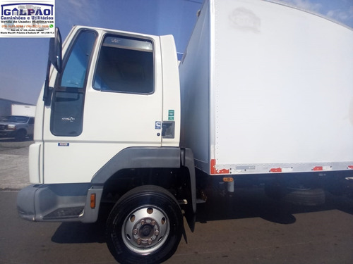 Imagem 13 de 15 de Ford Cargo 815 Baú Carga Seca - (2007)