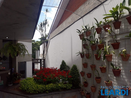 Imagem 9 de 15 de Sobrado - Alto De Pinheiros - Sp - 565773