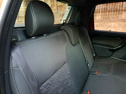 Imagen 21 de 25 de Renault Oroch 2.0 Privilege Gnc