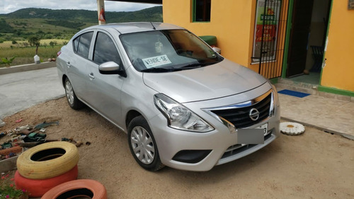 Versa Nissan