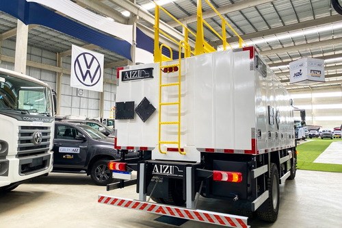 Caminhão Mercedes-benz Atego 1719 4x2 Comboio 6.000l Aizi