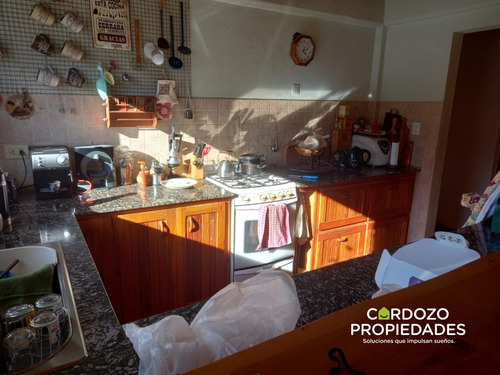 Casa + 4 Deptos + Monoambiente Sobre 1 Hectárea. Lago Puelo, Chubut.