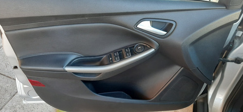 Ford Focus Se Plus 2.0