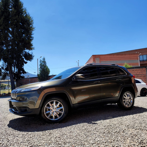 Jeep Cherokee 3.2 Limited