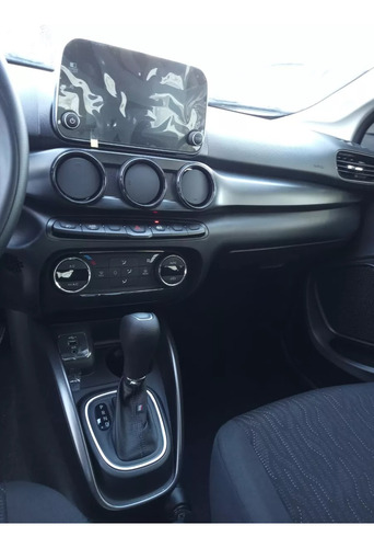 Fiat Cronos 1.3 Drive Cvt
