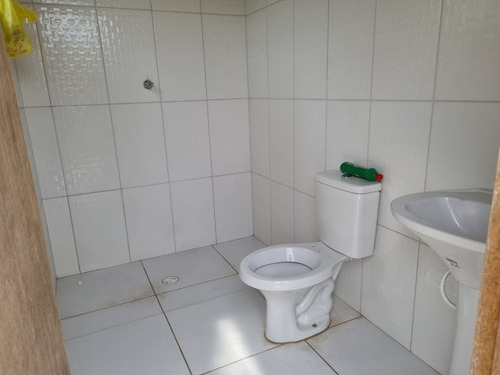 Imagem 16 de 17 de Casa 2 Quartos Caraguatatuba - Sp - Praia Das Palmeiras - 135