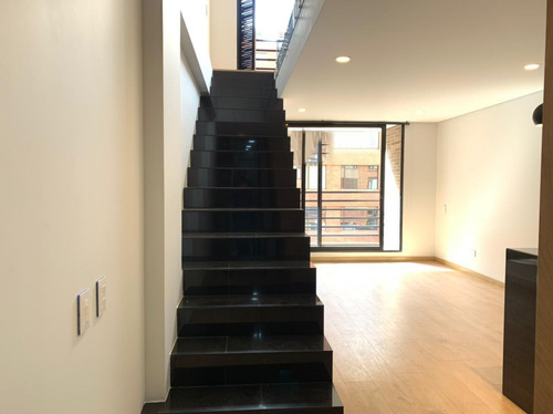 Imagen 3 de 30 de Venta Apartaestudio Dúplex En Rosales Bogotá