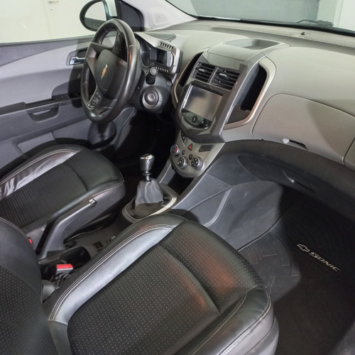 Imagen 11 de 15 de Chevrolet Sonic 1.6 Ltz Mt Con Gnc