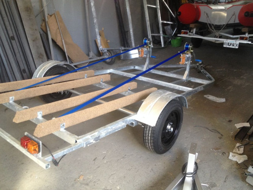 Imagen 4 de 25 de Trailer Homologado Lcm Para Moto De Agua, Lancha ,jet Sky