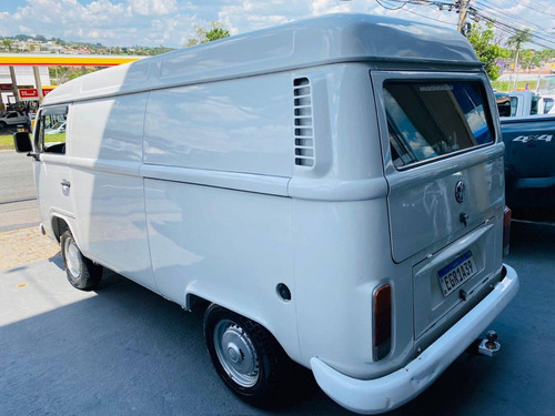 Imagem 4 de 15 de Volkswagen Kombi 2009 1.4 Standard Total Flex 3p