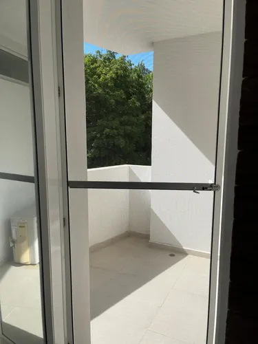 Venta Aparta-estudio. Sur De Cali. Barrio Pance, 66 Mtrs. Tercer Piso Con Ascensor. Parqueadero Propio