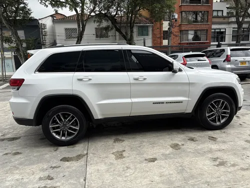 Jeep Grand Cherokee Laredo Tp 3600cc 4x4