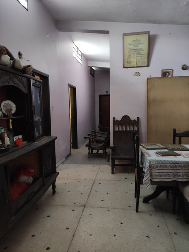 Imagen 3 de 9 de Calle Providencia Terreno En Venta (casa De Vieja Data)