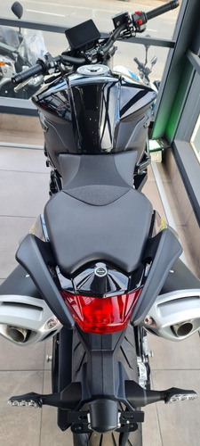 Imagen 4 de 25 de Benelli Tnt 600i Naked - Benelli Store Pilar Mp