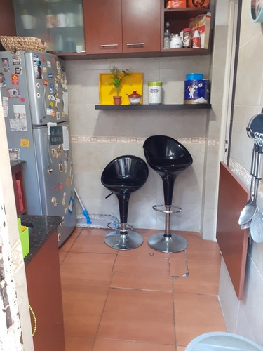 Casa De 2 Dormitorios En Barrio La Unión