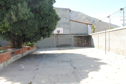 Imagen 21 de 21 de Casa Grande Con Piscina En Venta Sector Pozo Hondo Frente A Macro, Ejido