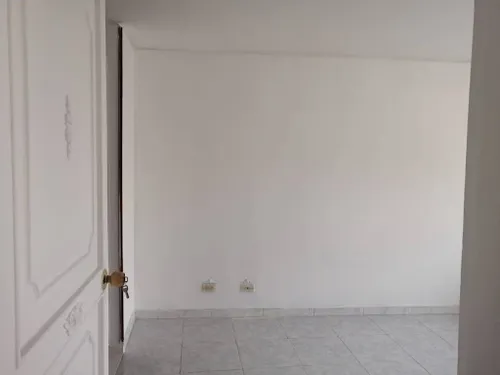 Apartaestudio En Arriendo Las Aguas 172-1628